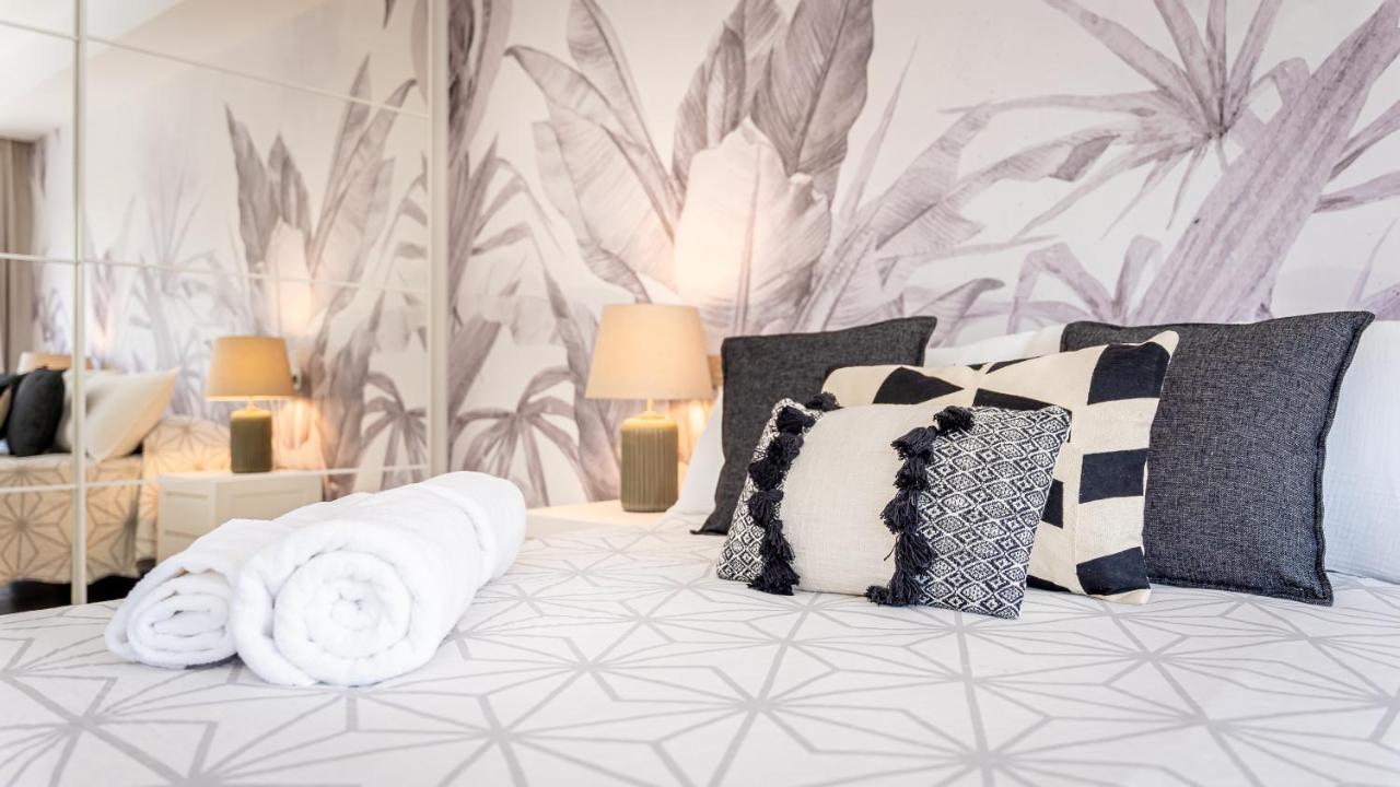 Brandnew Apartment By The Beach Marbella Bagian luar foto