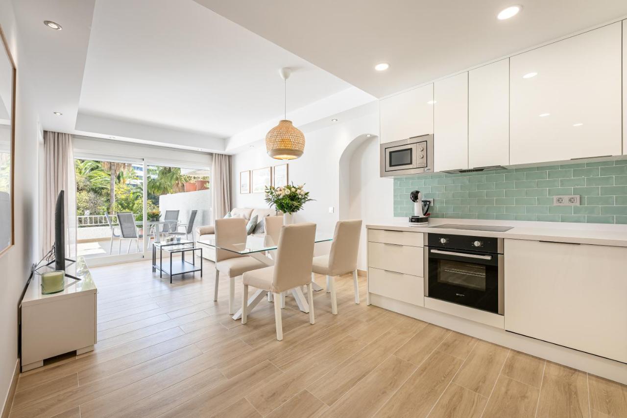 Brandnew Apartment By The Beach Marbella Bagian luar foto